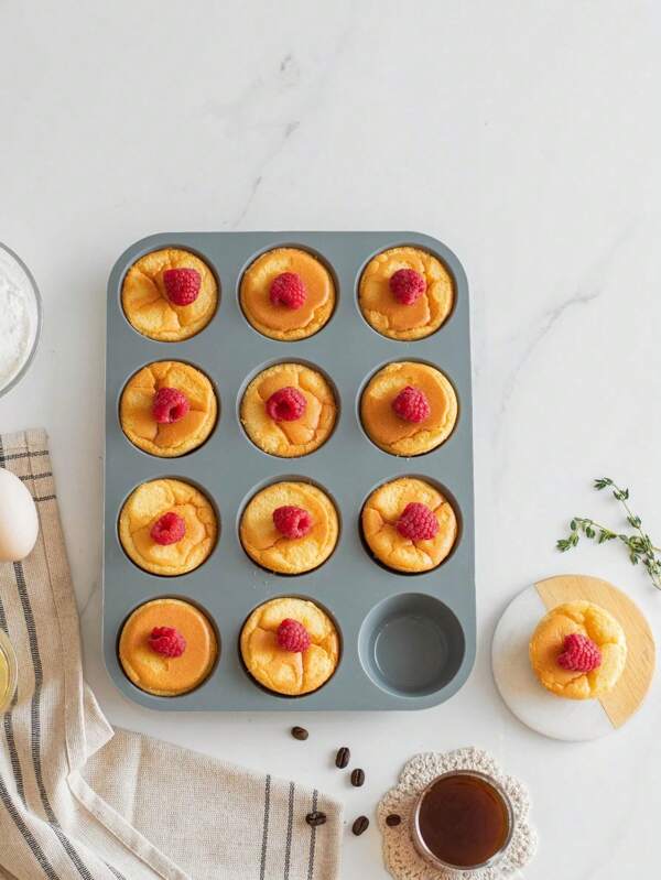 1 Piece Silicone Muffin Pan-12 Cup Muffin Cupcake Baking Pan, Non-stick Silicone Cupcake Molds for Baking Muffin, Cake, Tart, Bread, Brownie (Grey)