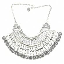 1 Pièce Collier À Pompon En Métal Sculpté À Décoration De Pièces Multicouches Européen Et Américain Vintage, Collier Court À La Mode Et Exagéré