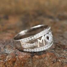 1 Stück exquisiter massiv Silber Ring in ausgehöhlter "MOM" Buchstaben- und Herzform mit Strass besetzt, ideal als Geschenk für Dating, Party, Muttertag oder Mutter's Geburtstag Valentinstag