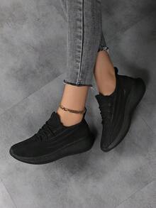 Của phụ nữ Giải trí Đúng mốt Đen Ngoài trời Thoáng khí Giày Chạy bộ Với Lưới , Lace-up Khép kín Và Dày Đế - màu đen - Xem 2