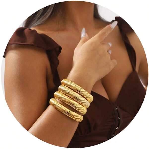 4Pcs Gold Bangle Multi-Layer Bracelets For Women Stretchy  Link Chain Bracelets Flexible Wide Wristband Bracelets Layered Snake Chain Bracelet For Women Girls
