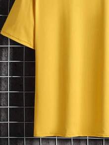 Men T-Shirts - Màu vàng - Xem 3