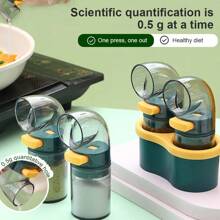 Quantitative Salt Dispenser Bottle With Multiple Sizes For Kitchen Use. Perfect For Dispensing Salt, Cumin, Spices, Etc. - Green - View 2