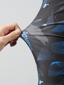 361degree 361 Degrees Novo calção de banho esportivo profissional masculino, estilo corte quadrado, tecido de alta elasticidade, ajuste de cintura com cordão, cós elástico, não desbota, adequado para natação, surfe, praia, spa, rafting, caminhadas, férias, adultos e adolescentes