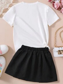 Áo thun ngắn tay in họa tiết cô gái hoạt hình Tween và bộ váy xếp li màu trơn - trắng - Xem 2