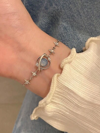 1pc Blue Planet Design Bracelet, Fashionable Light Luxe, Novelty For Bestie