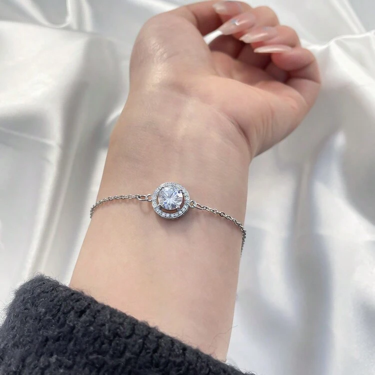 1 Pieza Pulsera elegante y magnífica de estilo avanzado, con circonita cúbica, de cobre y acero inoxidable, adecuada como regalo y decoración diaria - Plateado - Ver 9