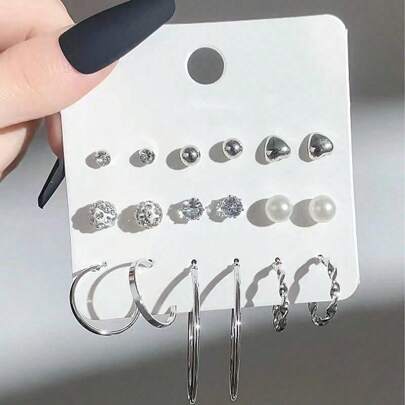 Set di 9 paia di orecchini eleganti stile europeo e americano con perle incastonate sull'anello e orecchini a perno di CZ