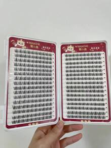 320入組13-14mm 自然黑色人工睫毛,32排漸長增卷,柔軟,十字型樣式,輕盈,可重複使用,每日佩戴和通勤化妝必備,人性化設計緊貼眼部,自然、放大和卡通化效果,對敏感肌膚溫和 - C - 查看 2