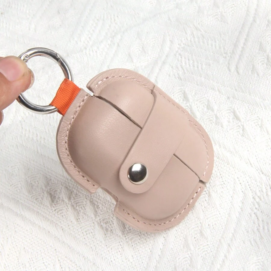 充电盒保护套适用于 Apple Air Pods Pro/Pro2，PU 皮革保护套带安全按扣，适用于 Apple Air Pods Pro 第 1 代 (2019) / Air Pods Pro 第 2 代 (2022) Air Pods Pro 第 2 代 Air Pods 第 3 代保护 PU 保护套 - 杏色 - 查看 1