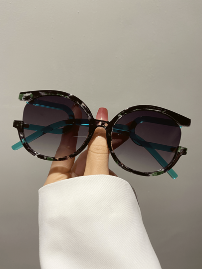 نظارات كبيرة بإطار دائري ذات طراز رجعي موضة جديدة، نظارات حفلات للنساء، طراز عالي المستوى للشارع والأسلوب الصيفي والشاطئ والخارج والسفر