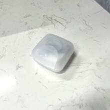 1pc Small Travel Sealed Portable Plastic Soap Box, Drainable With Lid, Various Colors Available, For Use In Bathroom, Bedroom, And Outdoors - Transparent - View 3