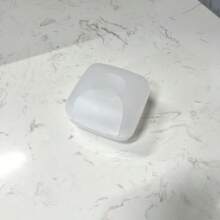 1pc Small Travel Sealed Portable Plastic Soap Box, Drainable With Lid, Various Colors Available, For Use In Bathroom, Bedroom, And Outdoors - Transparent - View 1