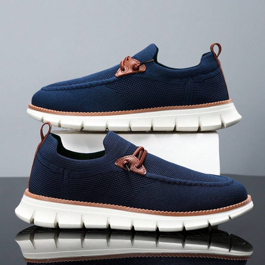 New Spring/Summer Cross-Border Model Men's Large Size Casual, Lightweight, Breathable And Fashionable Running Shoes - Blue - View 1