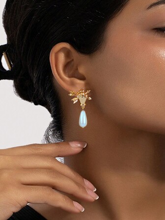 2 piezas Pendientes colgantes con gesto de mano de perla falsa, elegantes y minimalistas de lujo, adecuados para fiestas y salidas