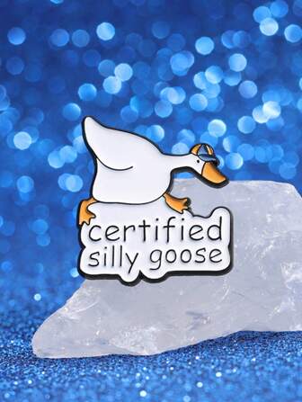 1 Fun And Funny Animal Brooch, Big Goose Wearing Hat, English Letters, Certified Silly Goose Personalized Versatile Pins, Clothes, Bags And Accessories