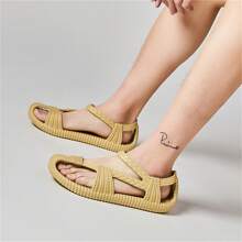 Women's Breathable Eva Lightweight Woven-Look Solid Color Half-Toe Casual Sandals