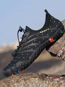 أحذية ماء للرجال للاستخدام الخارجي أحذية السباحة والغوص والشاطئ ذات أربعة إلى خمسة أصابع، قاعدة لينة، مقاس كبير، حذاء للبريء السمكي والخوض السريع الجفاف