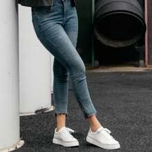 Women Fashion Sneakers White Platform Sneakers Lace Up Comfortable Tennis Shoes Casual Walking Shoes - 金色 - 查看 1