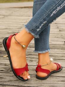 Women Flat Sandals With Beaded Decoration, Low Heel, Fashionable And Versatile For Summer Beach And Casual Wear, Red