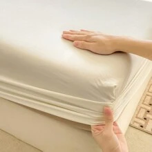 1 pieza Sábana ajustada de unicolor tipo nube, no incluye funda de almohada, protector de colchón suave y transpirable, envoltura completa de 360 grados, a prueba de polvo y antideslizante, hipoalergénico, adecuado para dormitorio, hotel, dormitorio, todas las estaciones, disponible en 16 tamaños