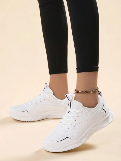 女士休闲百搭舒适运动鞋，2025春季新款轻便厚底休闲鞋，秋季真皮跑步鞋，2025春秋新款休闲百搭透气女鞋，防滑厚底妈妈运动鞋，大码中年旅游鞋，软皮工作鞋