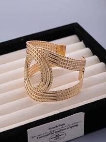 Fashionable Classic Women's Layered Metal Textured Iron Alloy Open Cuff Bracelet Suitable For Parties, Gatherings And Daily Wear