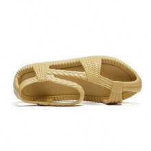 Women's Breathable Eva Lightweight Woven-Look Solid Color Half-Toe Casual Sandals