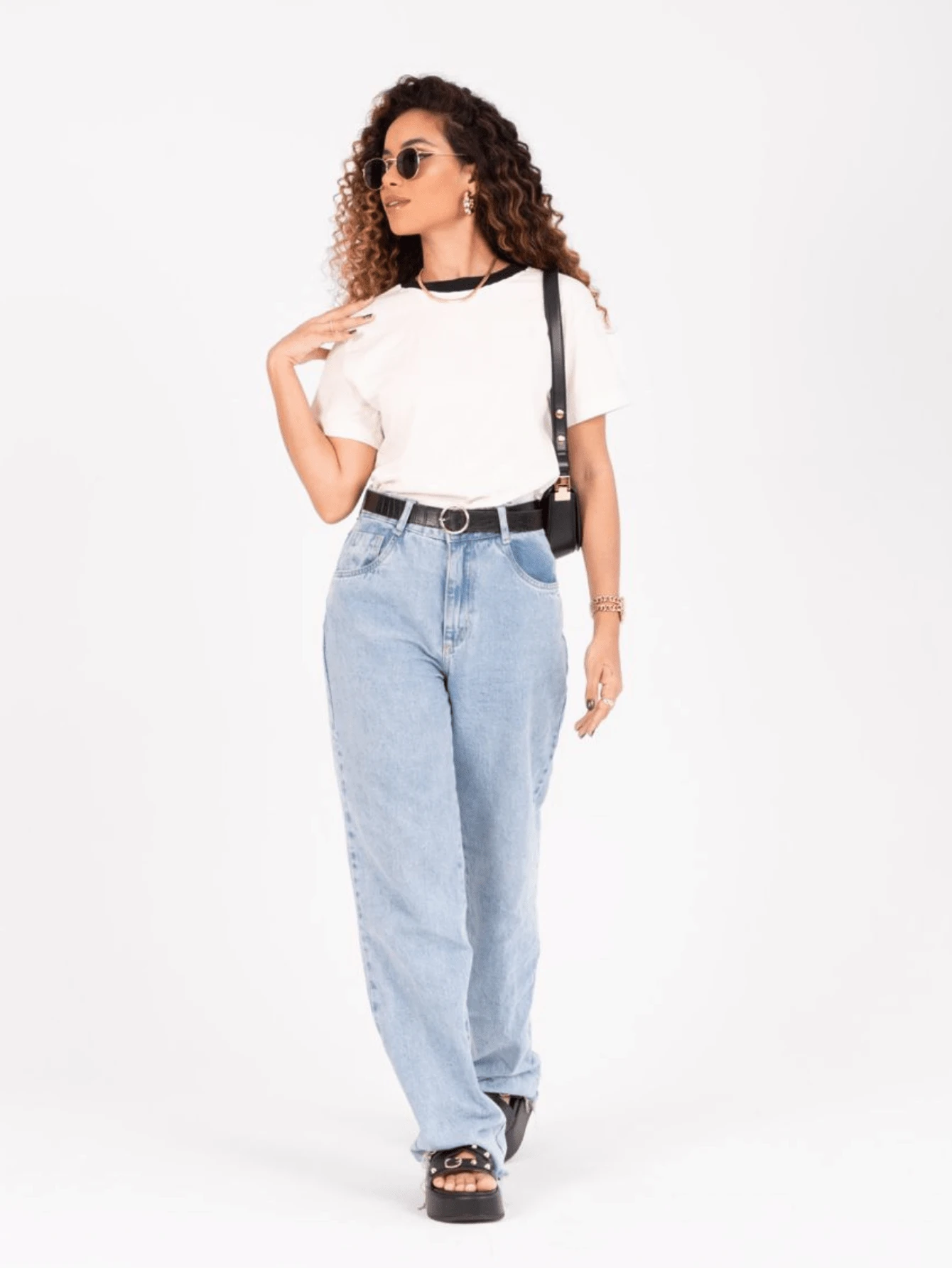 Women Blouses - WHITE BLACK COLLAR - View 1