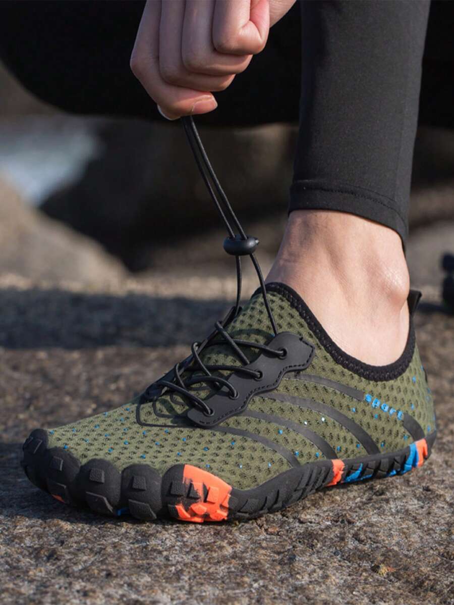 男士户外两栖鞋，沙滩袜鞋，潜水浮潜游泳鞋，柔软五指鞋，跨境大码涉水鞋，速干钓鱼鞋，凉鞋