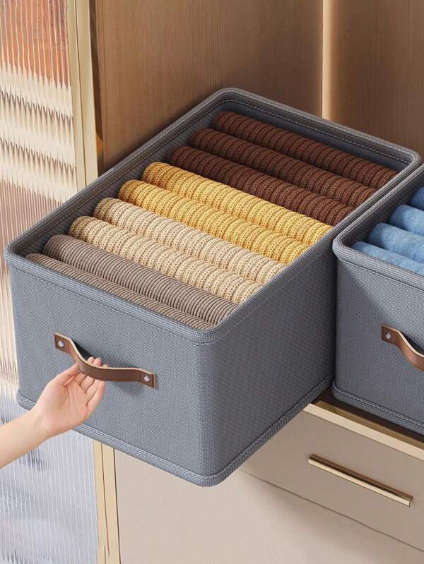 1 pièce Boîte de rangement pour vêtements grise, boîte de rangement pour vêtements de style tiroir en tissu Oxford pliable, organisateur de placard sans compartiment pour jeans, pulls, etc. Décoration, décor de fête, décor de chambre, décor de maison, blanc t-shirt pour femmes, pantalons noirs pour femmes, vêtements d'hiver pour dames, robe, vêtements d'hiver pour dames, robes élégantes pour femmes, chemise blanche pour dames, manches longues, combinaison blanche pour femmes, robes de printemps pour femmes, tenues de printemps pour femmes, printemps, vêtements de printemps, minimaliste, hauts d'été