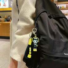 1 pièce Porte-clés de poupée en caoutchouc souple PVC avec visage de dessin animé mignon unisexe. Idées de cadeaux pour fête, anniversaire, Halloween, Noël. Accessoires de sac, porte-badges, accessoires de voiture.