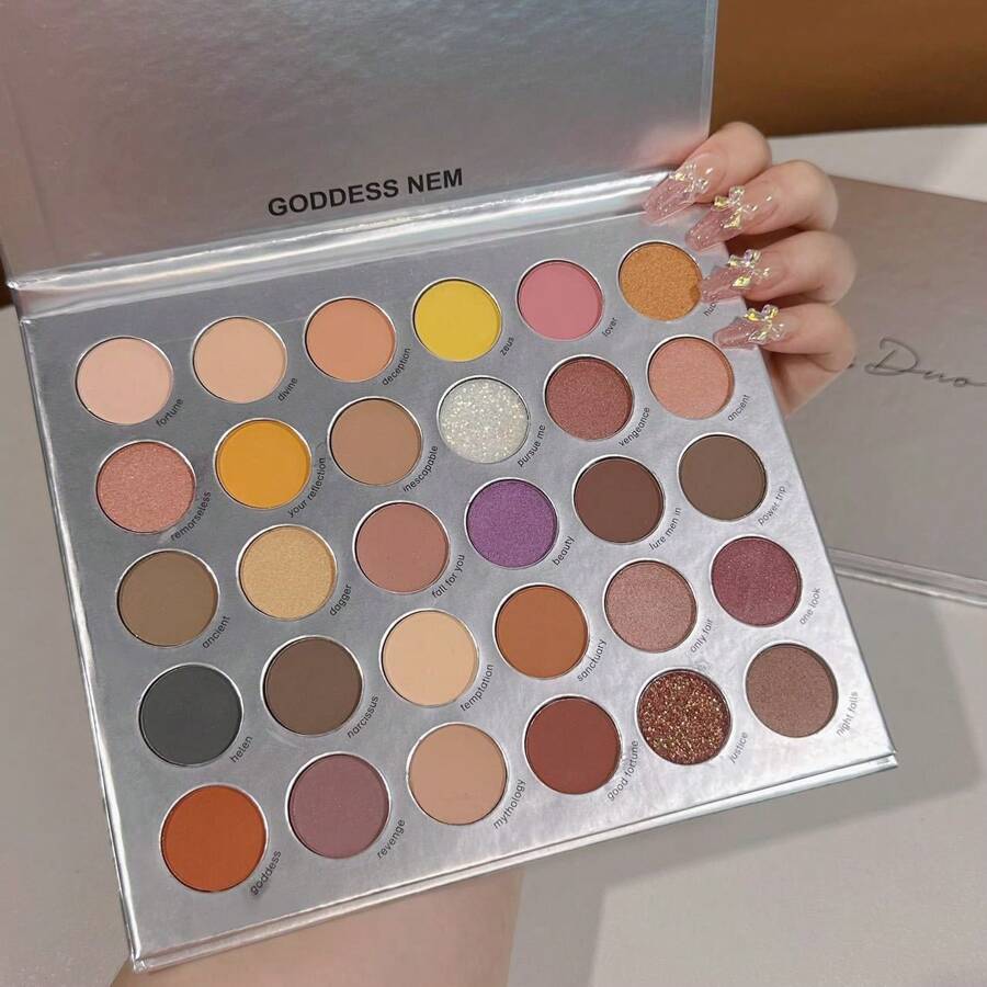 30Color Earth Tone Eyeshadow Palette With Shimmer & Matte Finish