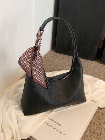 Minimalistisk axelarmsväska för kvinnor med sidenscarf present