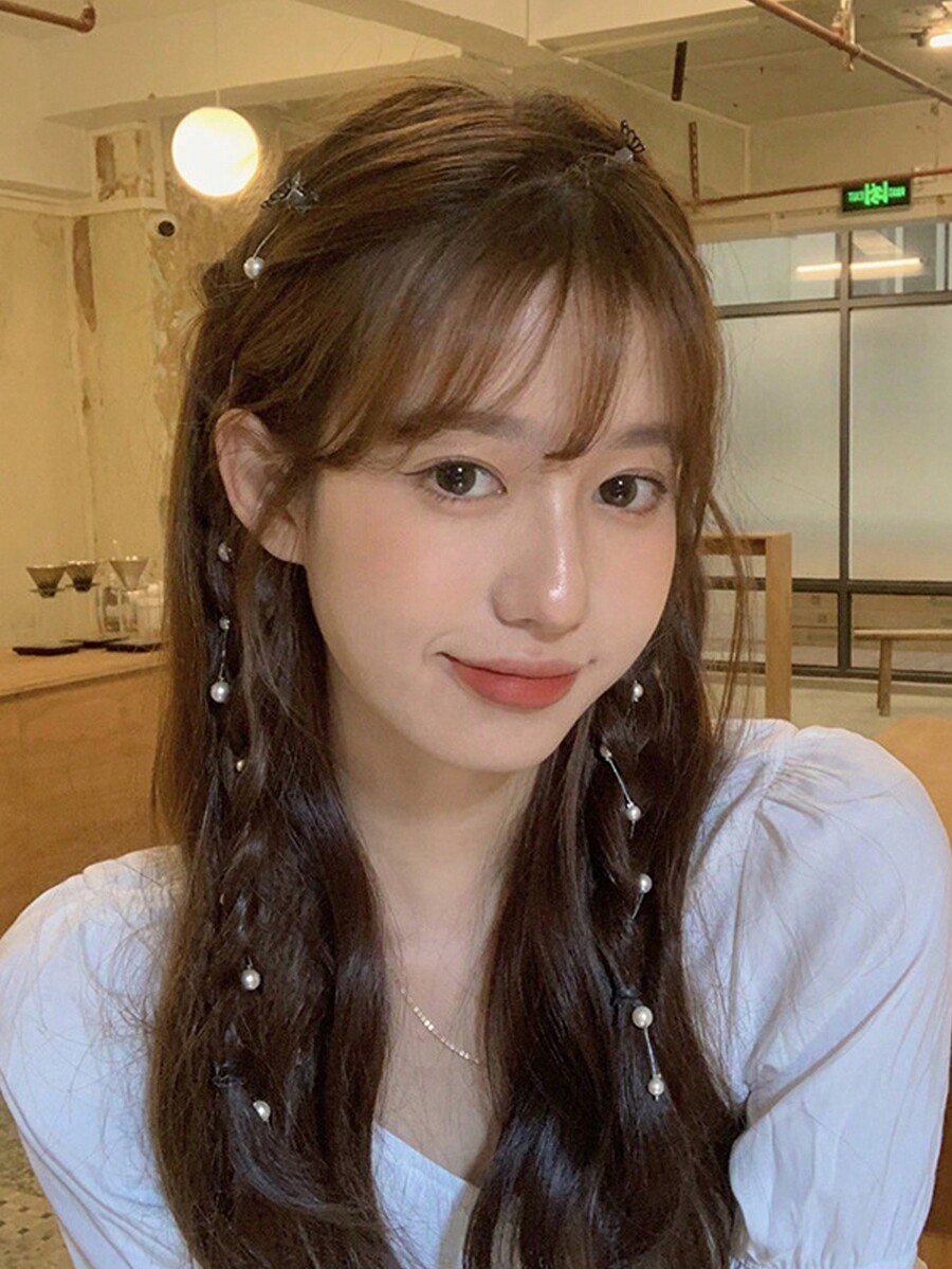 Wedding Season Elegant & Cute Butterfly & Pearl Hair Clip And Chain For