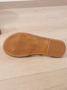 Women's Summer Flat Crossed Multi-Strap Slip-On Toe Ring Sandals Casual Beach Shoes