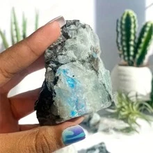 1/2/3pcs Natural Moonstone Crystal Raw Stone, Blue Light Seven Chakras Crystal Raw Stone, Aroma Therapy Diffusion Stone, Mineral Specimen Decorative Collection, Healing Gold Rock Aura Crystals, Advanced Jewelry Diy Decoration, Yoga Meditation Crystals, Best Holiday Gift