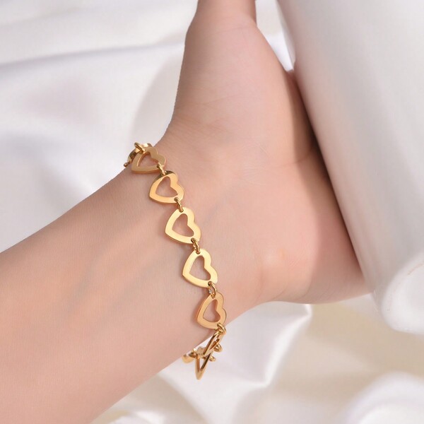 1pc Classic Gold And Silver Stainless Steel Heart Shape Bracelets For Women For Mother Day