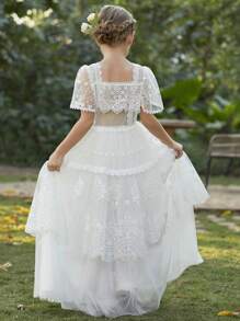 Đầm lưới tay ngắn cổ vuông họa tiết hoa cho bé gái Tween. Thích hợp cho cô gái bán hoa, tiệc cưới và những dịp trang trọng. - trắng - Xem 2