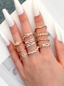 11pcs Gold Luxury Rhinestone Women's Alloy Ring Set Elegant Retro Jewelry Love Butterfly