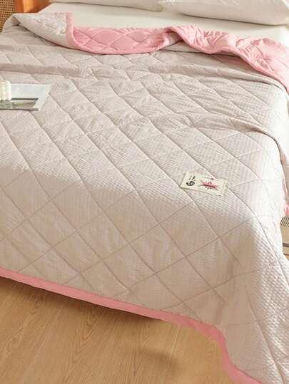 1件彩色拼接泡泡雪纺夏季被，轻薄透气纯色毯，适用于单人/双人床，适合家庭、卧室、客厅、办公室、户外使用