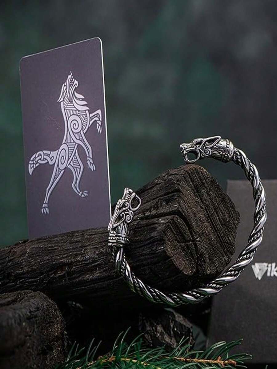 1pc Retro Wolf Head Bracelet For Men, Punk Rock Style Protective Bracelet, Adjustable Bracelet For Men, Norse Jewelry/Odin/Nordic Wolf Arm Cuff, Men & Boys Metal Wristband, Gift For Accessory Dressing Wearing - Silver - View 1