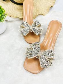 1 Pair Detachable Flower Shoe Clips With Full Rhinestone Double Layer Decoration, Suitable For High Heels And Sandals - Apricot - View 2
