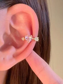 1 件箭形心形方晶锆石装饰夹式耳环，适合女性日常佩戴情人节、妈妈、母亲、母亲节、礼物