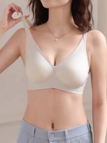 Women Comfortable Wire-Free Bra For Lifting And Preventing Sagging And Side Boob - Light Grey - View 3