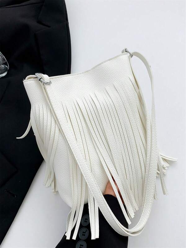 Fashionable And Personalized Retro Tassel Crossbody Bag, Bohemian Style Shoulder Bag, Tassel Decorated Square Wallet Leisure Messenger Bag, Suitable For Travel And Daily Use, Portable Business Work Crossbody Bag PU Leather Half Month Tassel Crossbody Bag Small Handbag