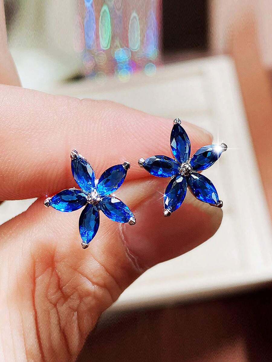 1 Đôi bông tai hình hoa đính đá Zirconia trong suốt dễ thương, thích hợp cho phụ nữ đeo trong đám cưới, trang sức cô dâu thời trang lấp lánh.