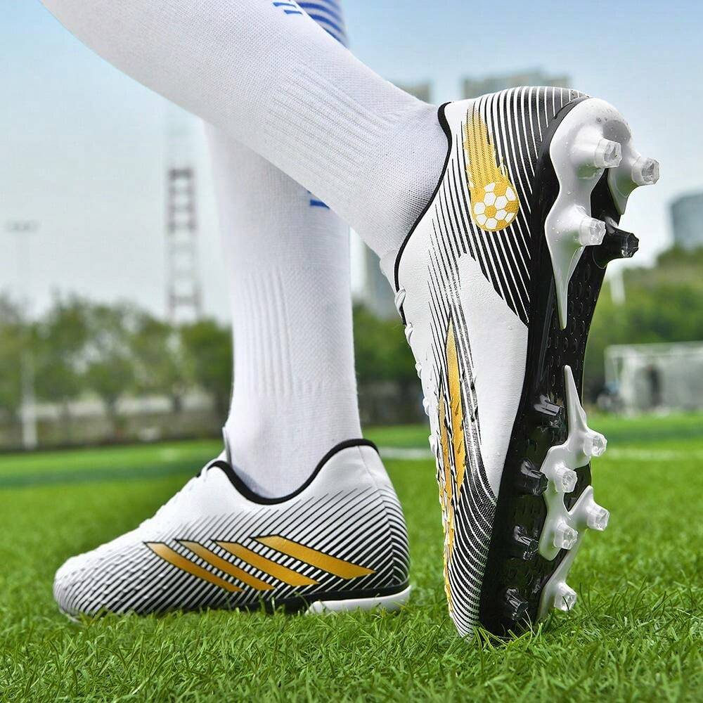 ELAPHURUS Herren Fußballschuhe High Top - Anti-Rutsch Noppen Für Kunstrasen