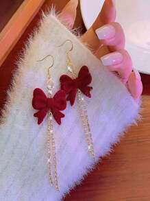 2024年新款紅色絨面絨毛耳環,展現白色膚色,時尚單耳環,受歡迎 - 金色 - 查看 4