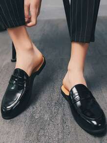 Men's British Style Pointed Toe Flat Sandals With Covered Toes For Summer - Black - View 4